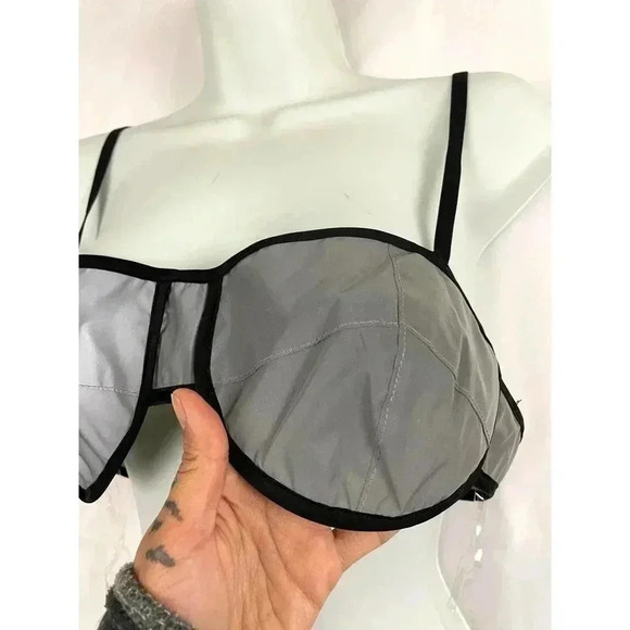 NWT Hot & Delicious Reflective Bra Top Large Gray Black Women's - Picture 10 of 13